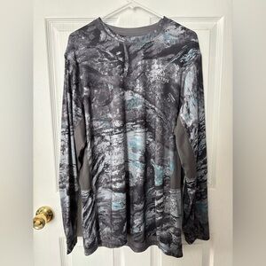 NWOT RealTree Fishing Long Sleeve